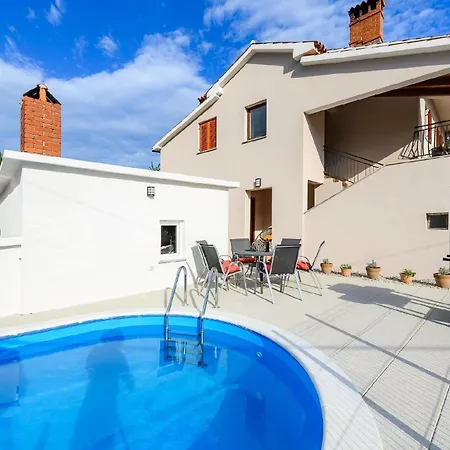 Apartment Fuer 6 Personen Ca 120 Qm In Paradiz Bei Labin, Istrien Binnenland Von Istrien Veli Turini